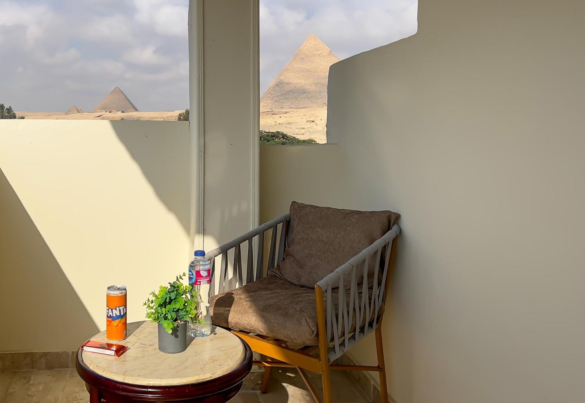Giza Pyramids Inn Kafret el-Gabal Eksteriør billede